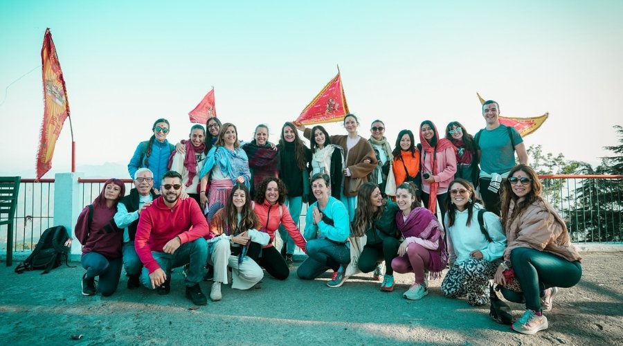 100 Hour Yoga TTC in Rishikesh